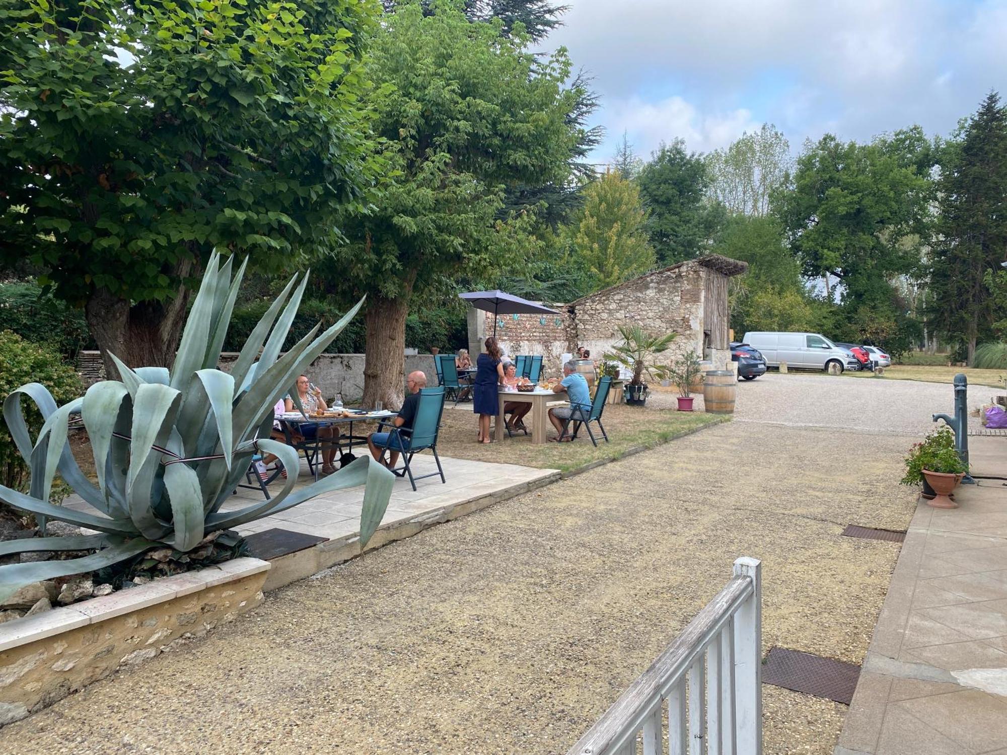 Chambres Et Gites Les Deux Chenes Pres De Bergerac Le Fleix Buitenkant foto
